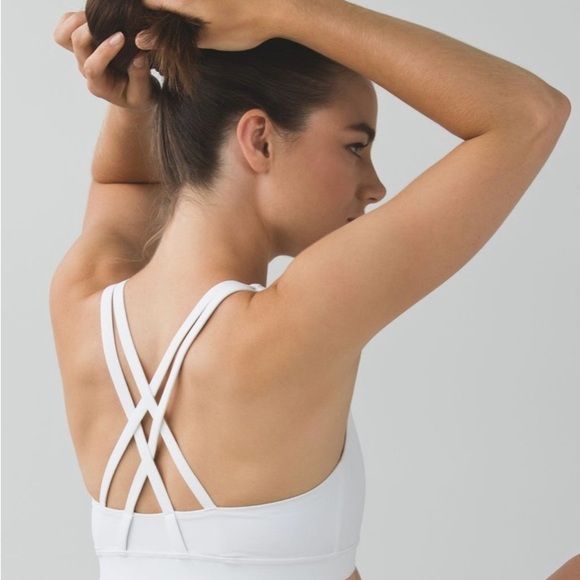 Lululemon Energy Bra White Size 4 – Medium Support, Excellent Condition - Picture 3 of 10